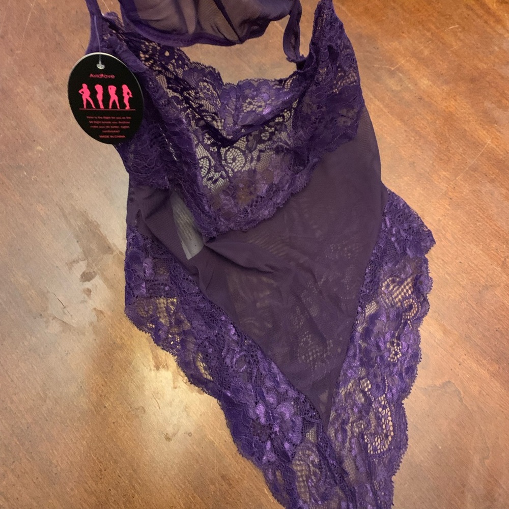 Avid love new with tags lingerie. Large. Purple. Pretty!